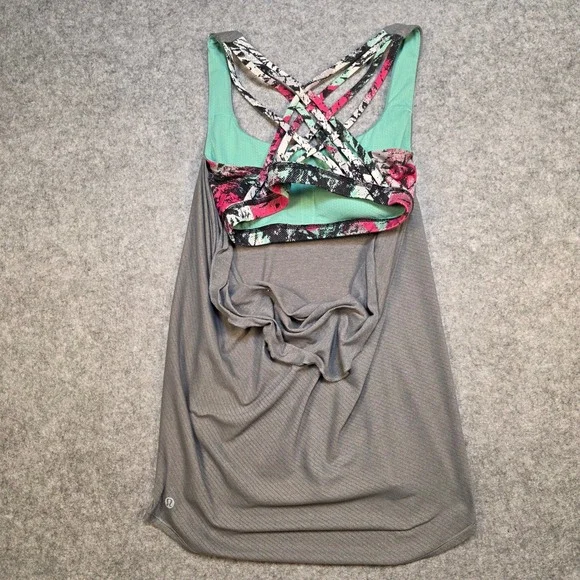 Lululemon Tank Women 6 Gray Free To Be Tank Strappy Back Built-in Bra - Picture 4 of 8